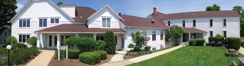 Harbor Hall Residential & Main Office - Photo 6