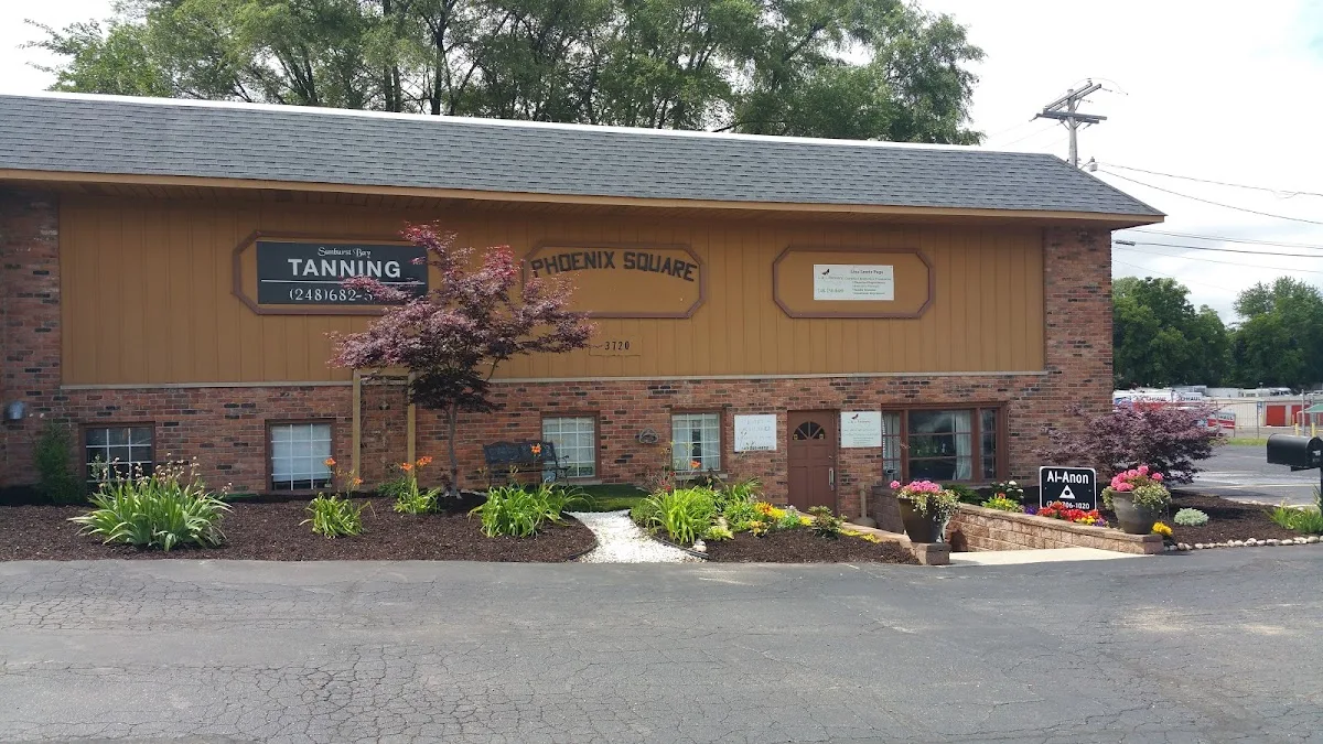 L & L Recovery - Photo 1