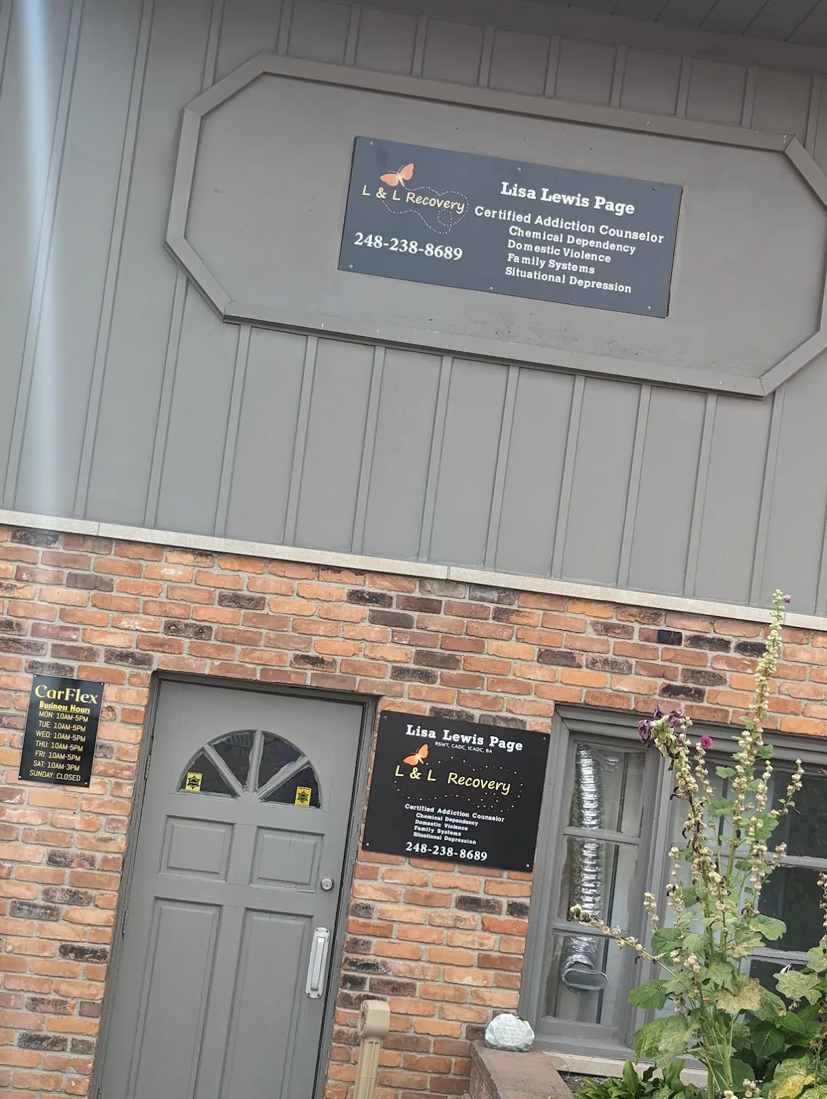 L & L Recovery - Photo 2