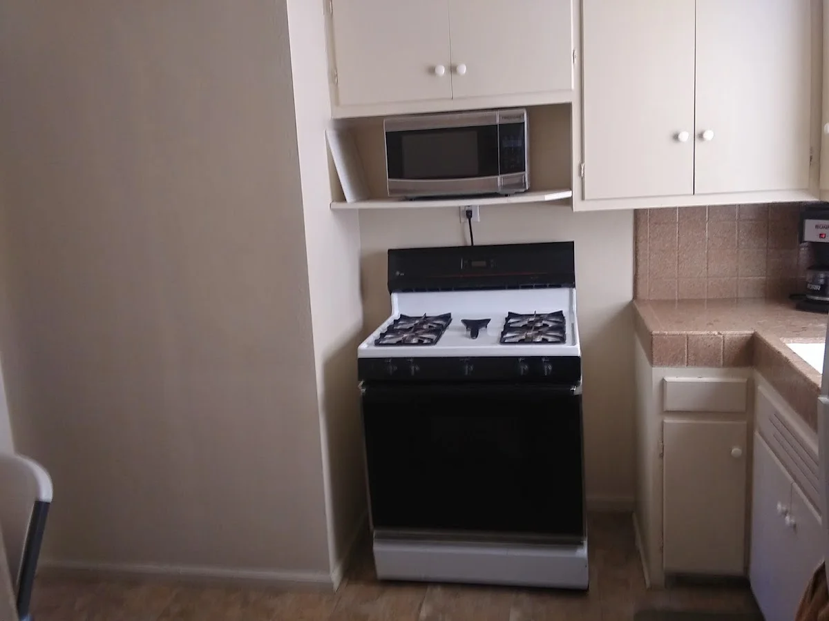 Step Up Recovery Homes - Photo 2