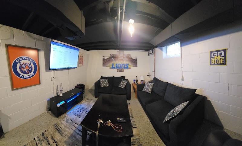 Sober Living At Joys Surrender House Recovery Homes - Photo 6