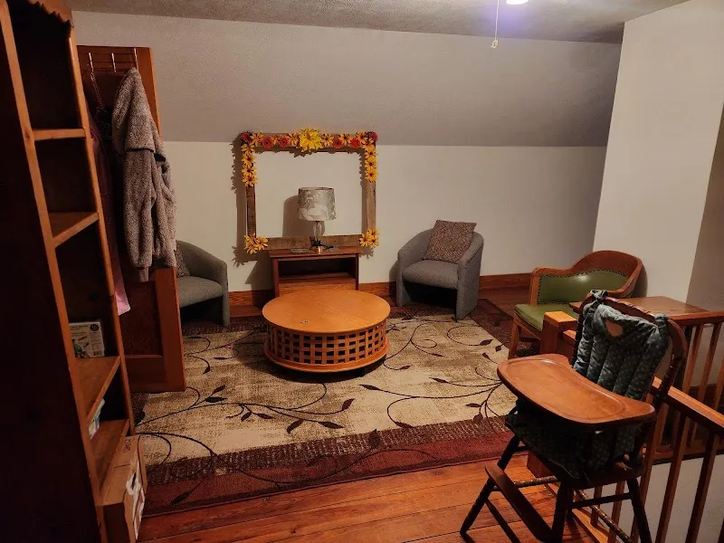 Sisters Of Sobriety - Photo 4