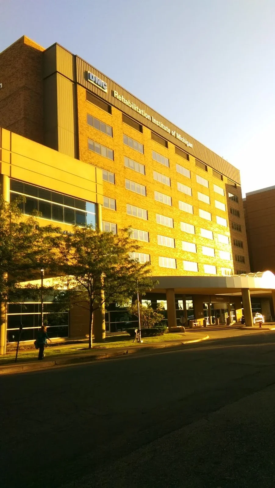 Rehabilitation Institute of Michigan Main Campus - Photo 2