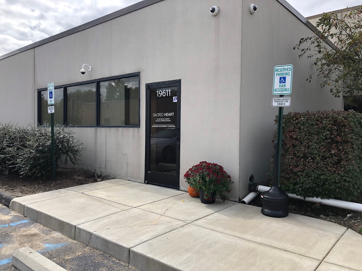 Sacred Heart St. Clair Shores Outpatient Recovery & Wellness Services - Photo 5
