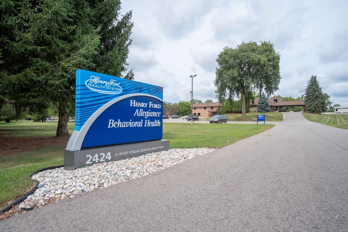 Henry Ford Behavioral Health - Washington Way - Photo 4