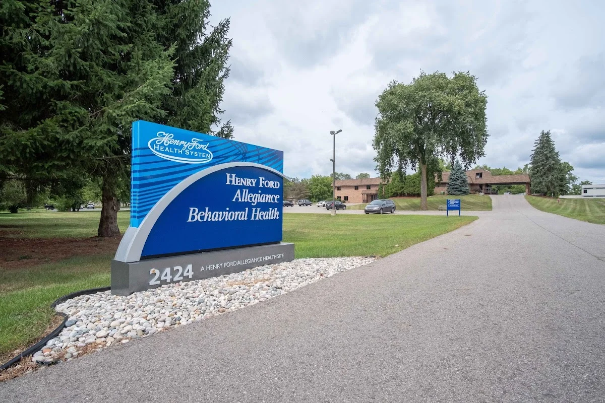 Henry Ford Behavioral Health - Washington Way - Photo 3