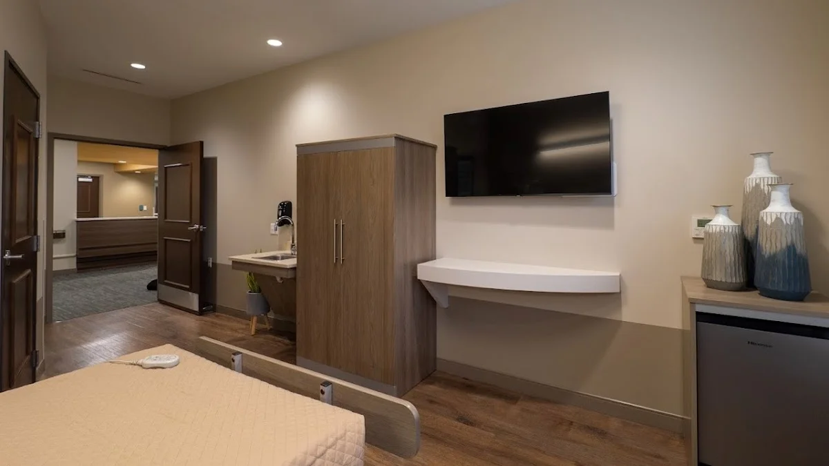 ShorePointe - An Optalis Health & Rehabilitation Center - Photo 4