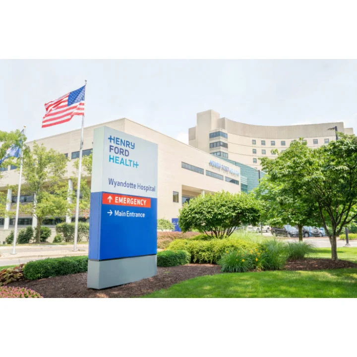 Henry Ford Inpatient Rehabilitation - Wyandotte Hospital - Photo 4